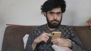 3 yıldır tırnaklarını kesmiyor, duş almıyordu! Eve kapanan gencin eski hali ortaya çıktı