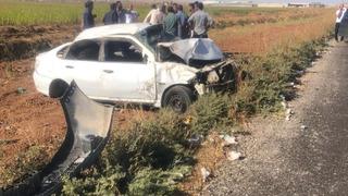 Şanlıurfa'da otomobil devrildi: 2 yaralı