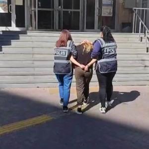 14 yıl kesinleşmiş cezası olan kadın polisten kaçamadı