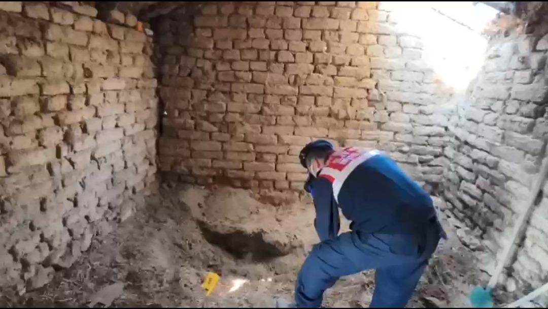 Eskişehir de 14 yıllık cinayet çözüldü! Katili kardeşi çıktı: Evin zeminine gömmüş 5
