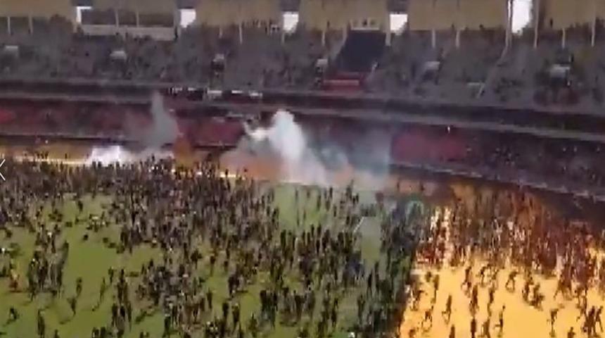 Kenya’da eski Başbakan Raila Odinga'nın cenaze töreninde ateş açıldı: En az 4 ölü