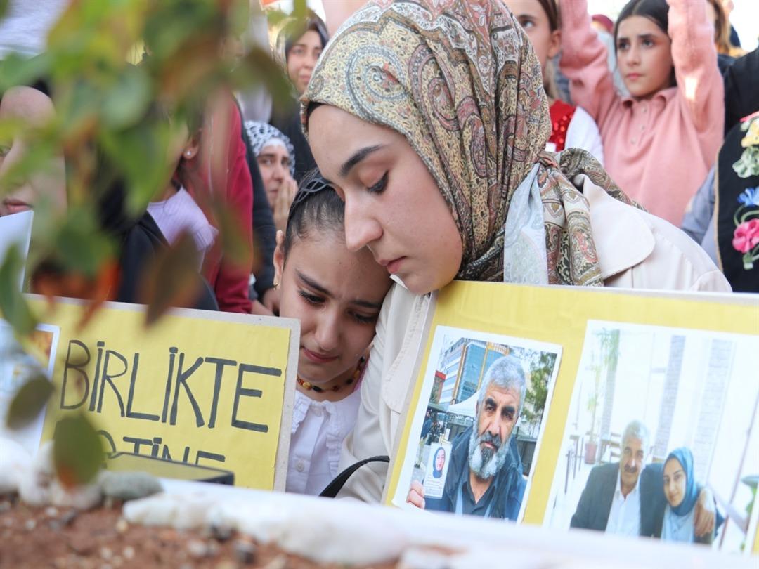 Üniversiteli Rojin için ‘adalet’ yürüyüşü: Kardeşim intihar etmedi 2