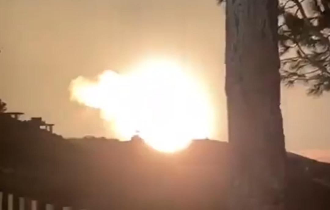 İsrail den Lübnan a ağır bombardıman! Çok sayıda bölge hedef alındı: Şiddetli patlamalar yaşandı 4