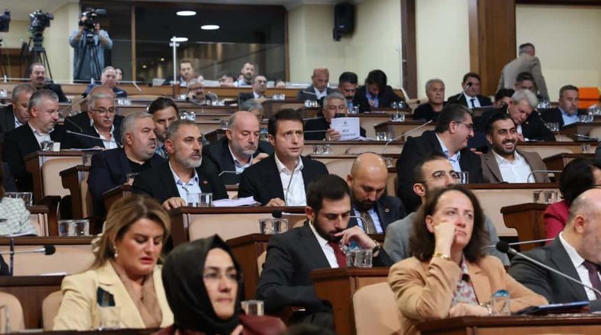 İBB Meclisinde tamamlanmayan projelere ilişkin soru önergeleri verildi