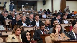 İBB Meclisinde tamamlanmayan projelere ilişkin soru önergeleri verildi