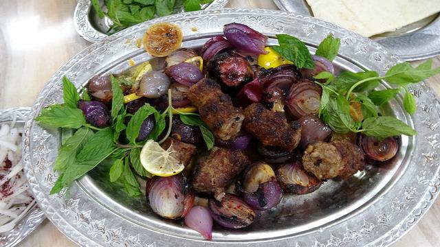 Gribal hastalıklara karşı ilaç: Meşhur soğan kebabı sezonu açıldı! Soğan kebabı nasıl yapılır?