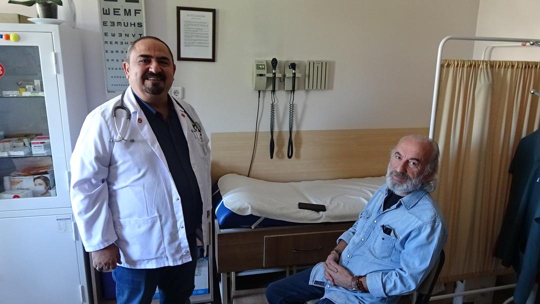 Kas ağrısı, bulantı, ishal… Covid bu kez farklı geliyor! Vakalarda ciddi artış! Uzmanlar uyardı: "Yüzde 90 pozitif çıkıyor" 2