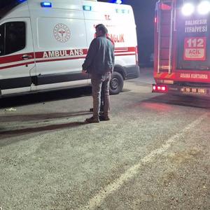 Balıkesir'de yol kenarına uçan otomobilin sürücüsü yaralandı