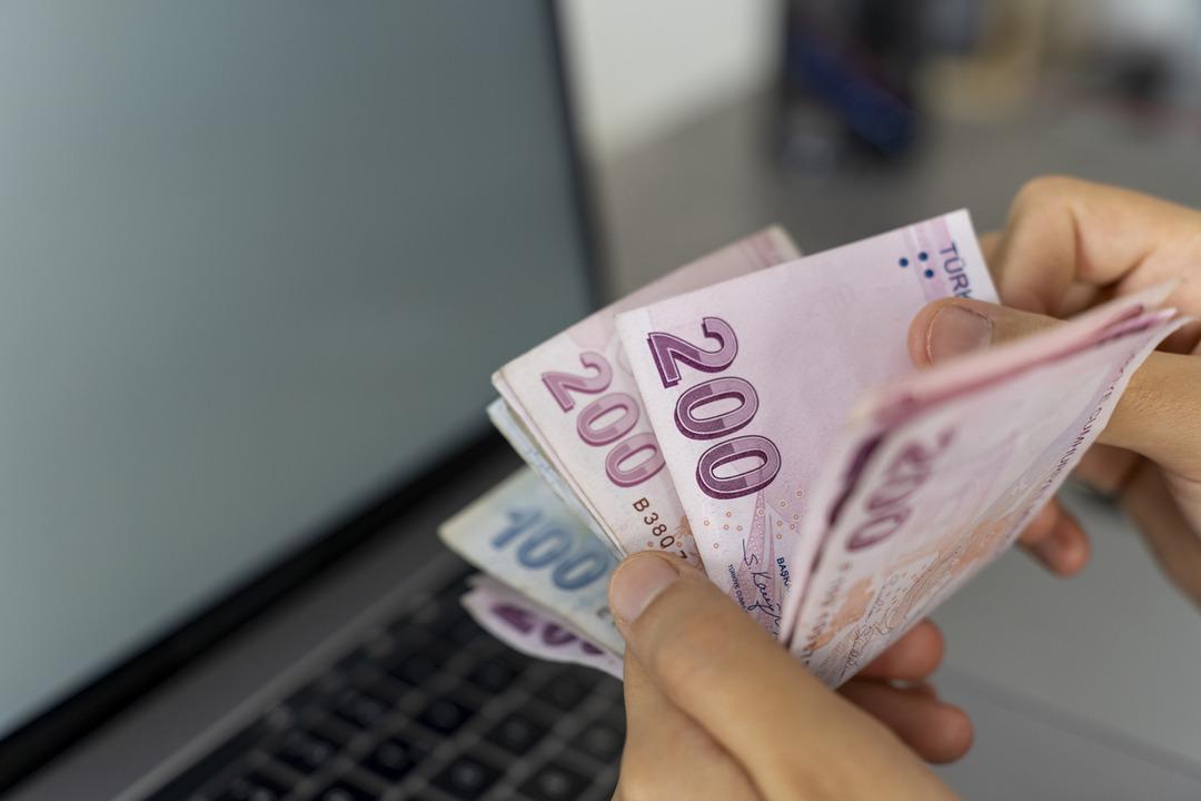 Memurun fazla mesai ücreti belli oldu! 16 lira 55 kuruşa çıkacak 1