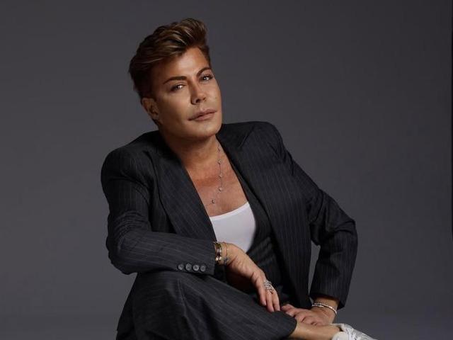 Yoğun bakımdayken ailede miras kavgası iddiası! Menajeri açıkladı