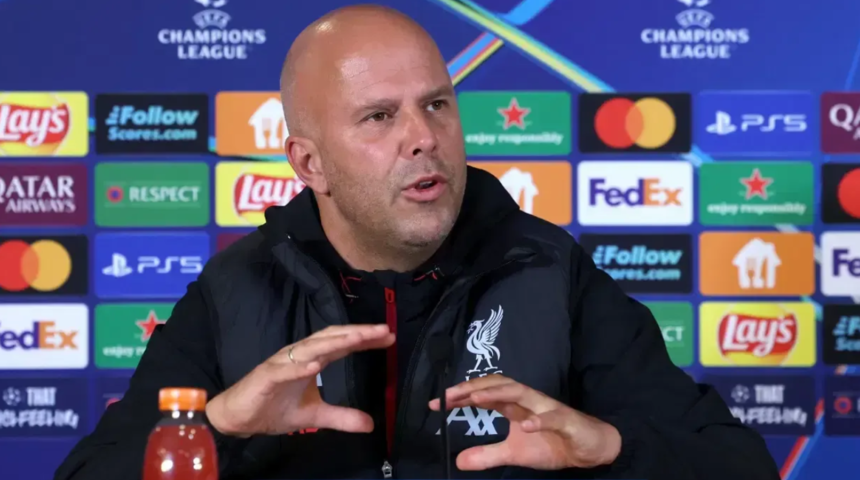 Liverpool Teknik Direktörü Arne Slot'tan Galatasaray'a gönderme! O maçı unutamadı