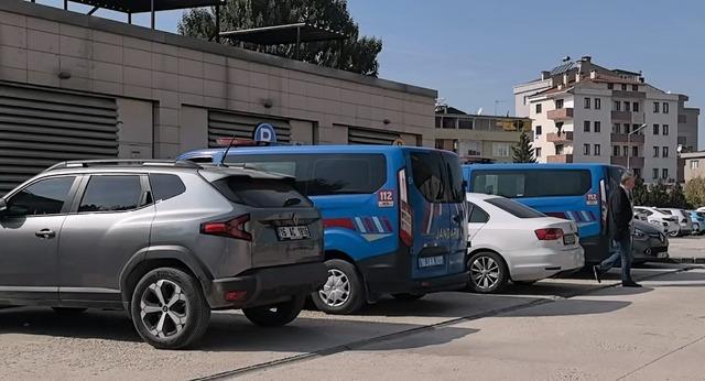 Ağaçtan düşen adam hayatını kaybetti 2