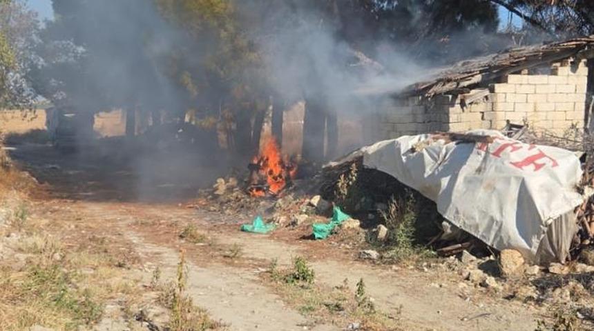Bucak'ta odunlukta çıkan yangın korkuttu