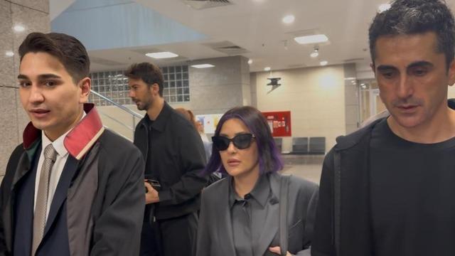 Şarkıcı Melek Mosso oyuncu ve model Serkan Sağdıç’tan tek celsede boşandı!