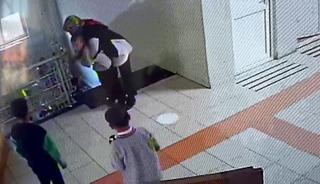 Nefes borusuna yiyecek kaçan öğrenciyi, öğretmen kurtardı