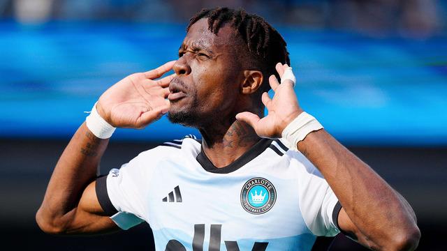 Zaha'dan eski takım arkadaşına sert yanıt: 'Bu iğrenç ve midemi bulandırıyor!'