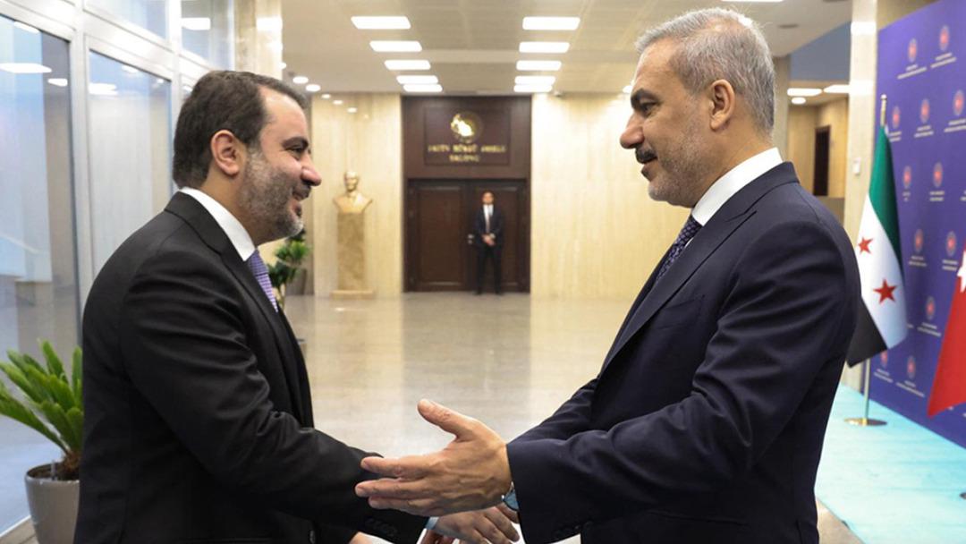 Foreign Minister Hakan Fidan met with his Syrian counterpart Şeybani 1