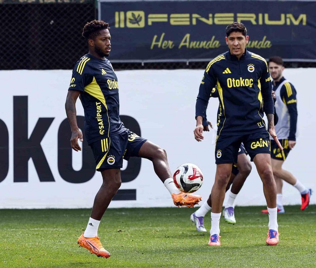 Fenerbahçe, Fatih Karagümrük maçı hazırlıklarını sürdürdü 1