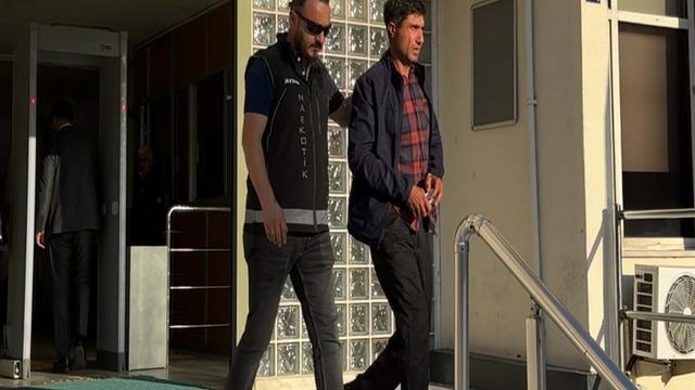 Evlerinde uyuşturucu ile yakalanan 2 şüpheli tutuklandı