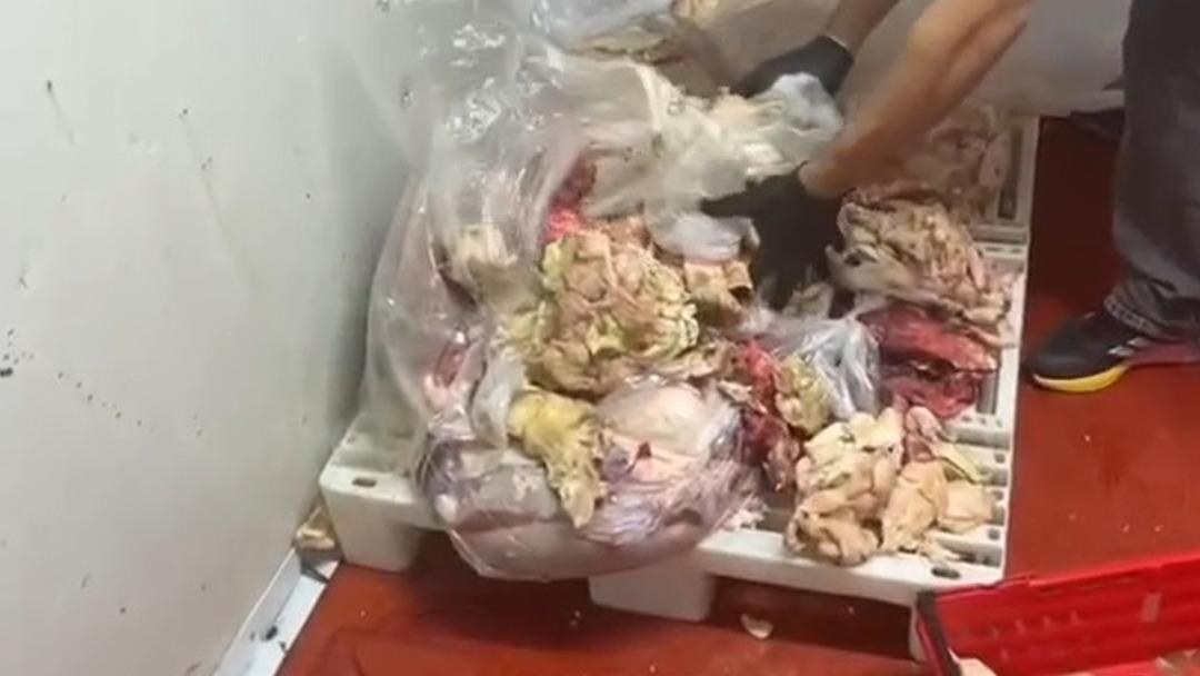 Milleti zehirleyeceklerdi! Ankara da 1 ton 200 kilo bozuk et ve tavuk ele geçirildi 2