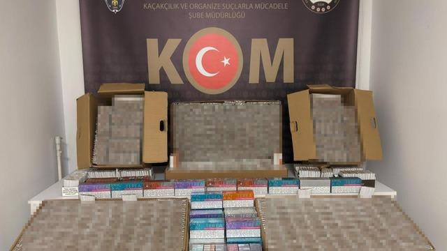 Kocaeli'de 41 bin 880 adet dolu makaron ele geçirildi