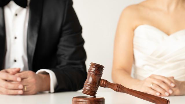 Yargıtay'dan boşanma davalarıyla ilgili emsal 'tazminat' kararı! Reddedilmeliydi