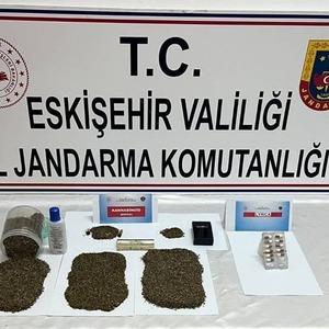 Yer: Eskişehir! Üzerlerinde uyuşturucu bulundu... 1 kişi tutuklandı