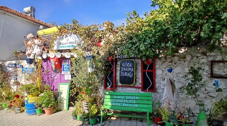 Anadolu’nun köyleri dünya sahnesinde: Türkiye’den 4 köy, dünyanın en iyileri arasında! Bakan Ersoy: “Yerel değerlerimizi dünyayla paylaşmaya devam edeceğiz”