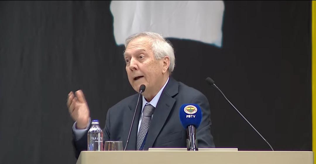 Divan Kurulu nda Aziz Yıldırım kürsüye çıktı, ortalık karıştı! Ali Koç a olay sözler... "Yanlış yapıyorsun" 6