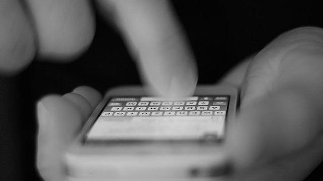 Eşinin aracına takip cihazı taktıran koca yakayı ele verdi!