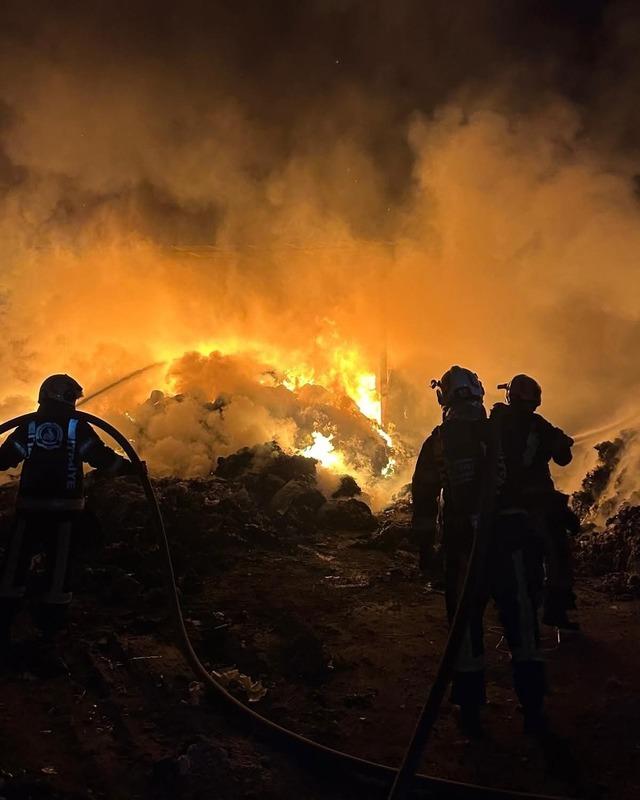 Denizli’de bir iş yeri alev alev yandı 3