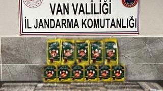 Van’da bin 460 paket kaçak sigara ele geçirildi