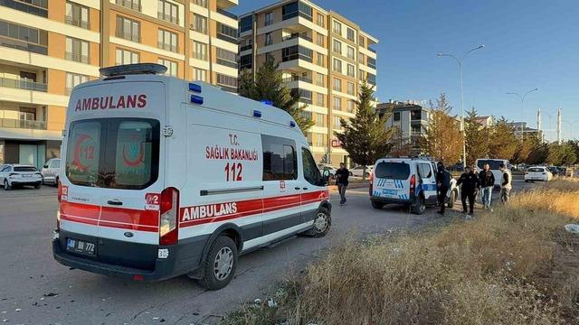 Aksaray’da otomobil ile tır çarpıştı: 1 yaralı 3