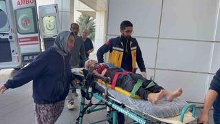 Belediyenin su arıza minibüsü elektrikli bisikletle çarpıştı: 2 çocuk yaralı