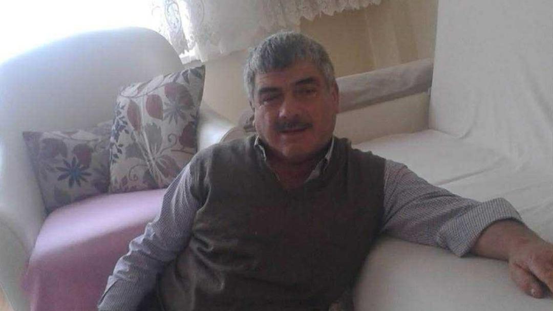 Pazardan mezara... Amasya da 4 tabut yan yana defnedildi, 3 ü kardeş! 4