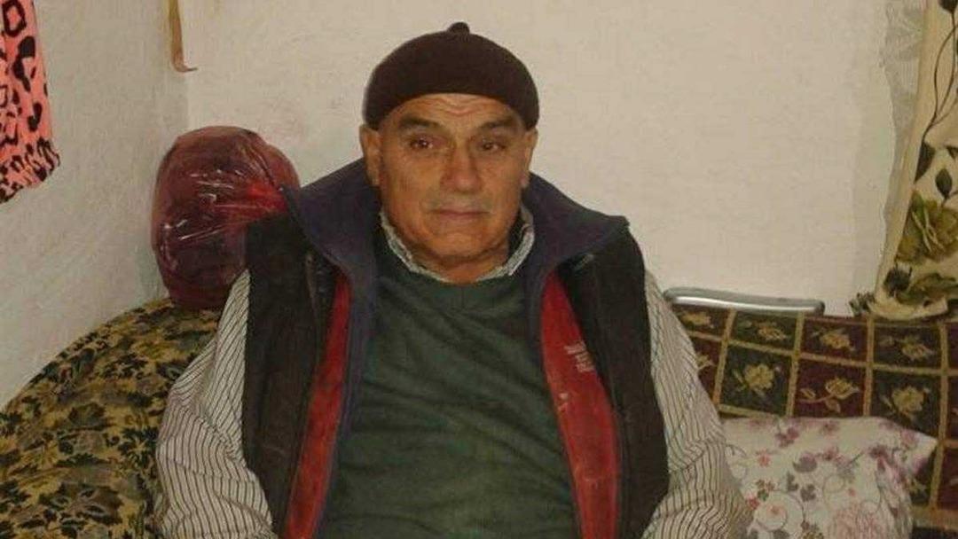 Pazardan mezara... Amasya da 4 tabut yan yana defnedildi, 3 ü kardeş! 2