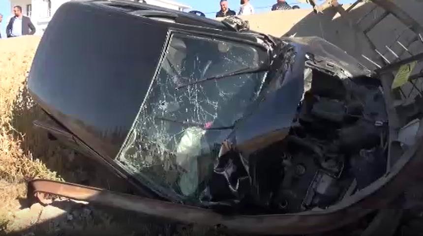 Düğün yolunda kaza; aynı aileden 6 kişi yaralandı