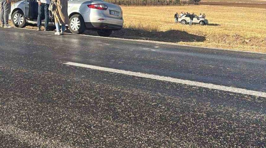 Siirt’te otomobil takla attı: Anne ve çocuğu yaralandı