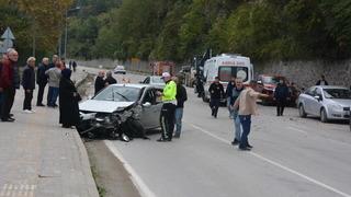 Kastamonu'da feci kaza! İki otomobil çarpıştı: 4 kişi yaralandı