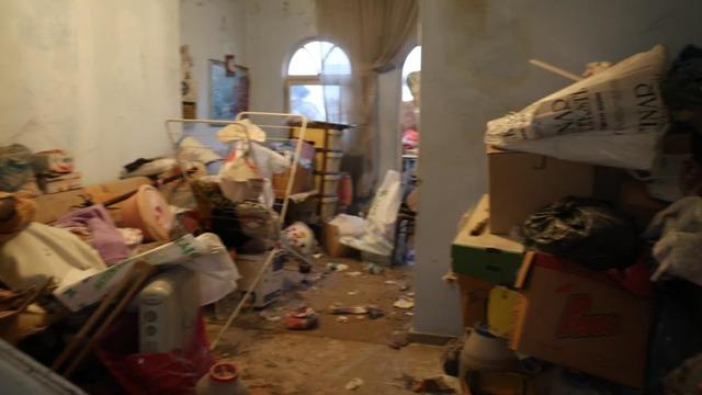 Nevşehir'de çöple dolu evde annesinin cesediyle 1 ay yaşadı