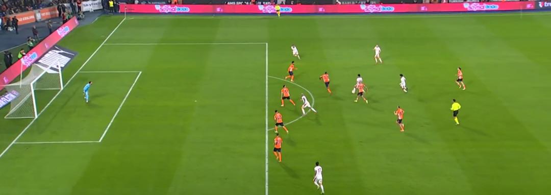 Galatasaray da İlkay Gündoğan dan şapka çıkarılacak pas! Leroy Sane çok şık bitirdi... Sosyal medya ayağa kalktı... 1