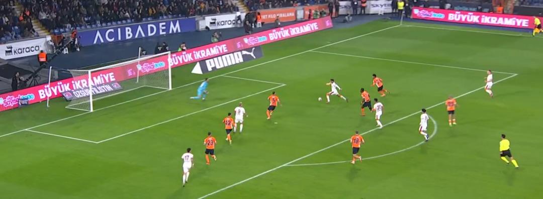 Galatasaray da İlkay Gündoğan dan şapka çıkarılacak pas! Leroy Sane çok şık bitirdi... Sosyal medya ayağa kalktı... 3