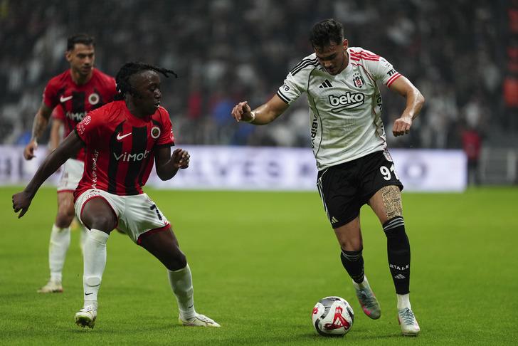 Beşiktaş'ın Gençlerbirliği yenilgisi sonrası Nihat Kahveci canlı yayında çılgına döndü! Sergen Yalçın'a olay sözler: 15 gün ne yaptınız? G2