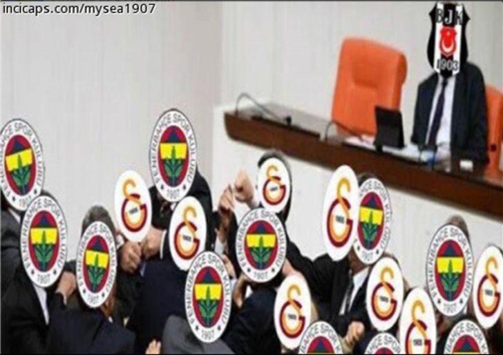 Fenerbahçe - Galatasaray derbisi sonrası capsler G3