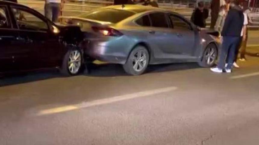 Diyarbakır’da 9 aracın karıştığı kazada 3 kişi yaralandı