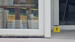 Mahalle muhtarlığına silahla saldırdı! Kimliği belirlenip yakalandı