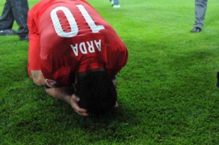 İşte Arda Turan'ın tarihi gözyaşları!  G2