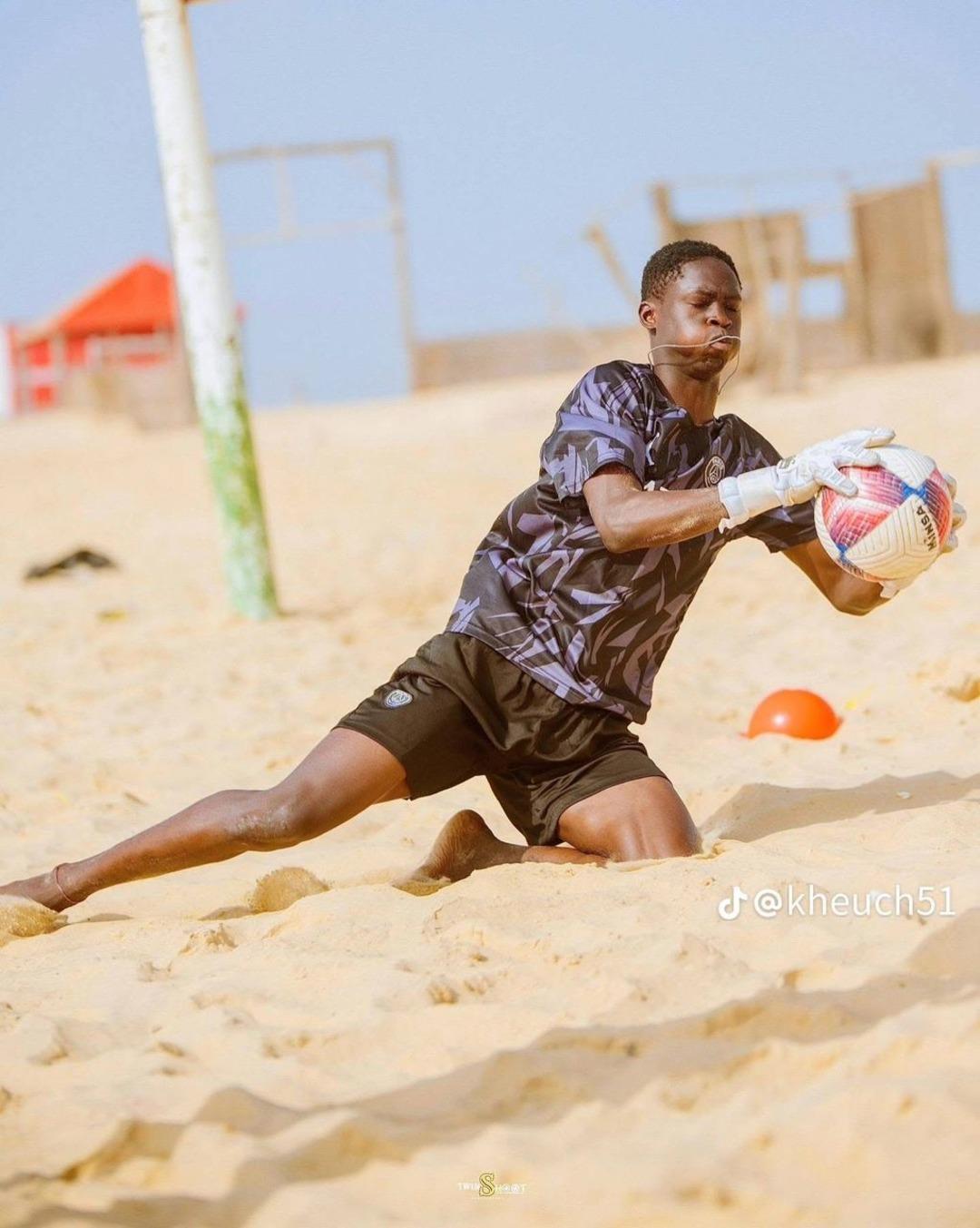 Senegalli futbolcu Cheikh Toure yi insan kaçakçılarının eline düştü ve öldürüldü!  1