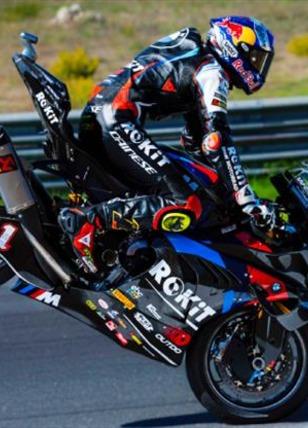 Toprak Razgatlıoğlu tarih yazdı! Milli motosikletçi 3. kez dünya şampiyonu oldu