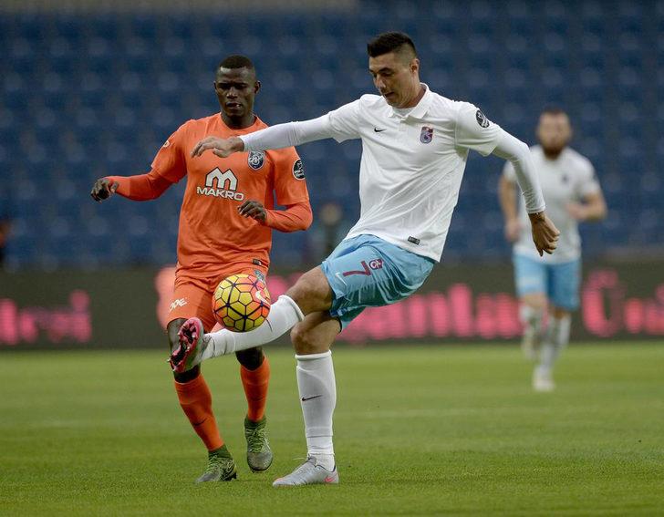 Medipol Başakşehir - Trabzonspor maçından kareler G4